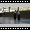 DSCN8581 Pierre mit Paul erklaert lockeres kleben der Bokken